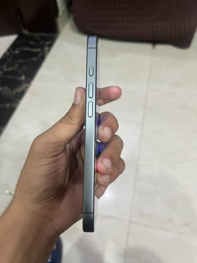 Apple iPhone 17