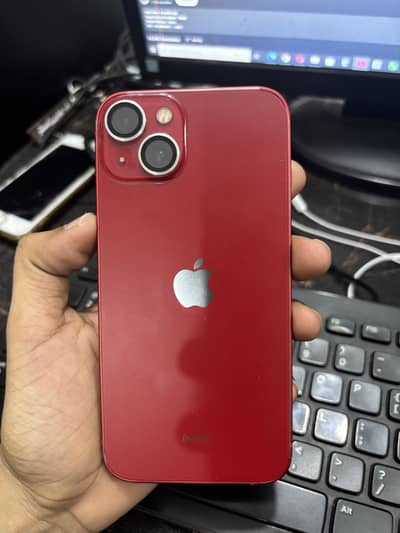 Apple iPhone 13