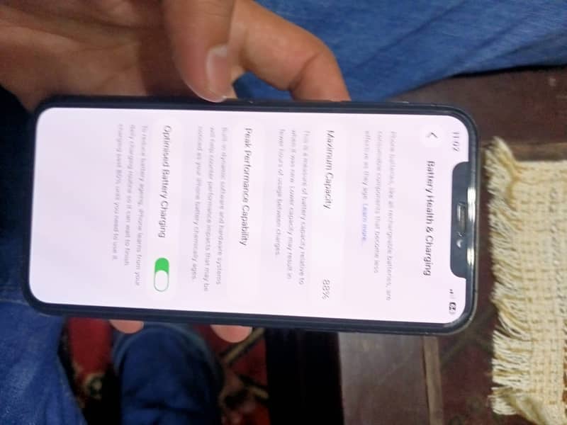 Apple iPhone 11 Pro 2