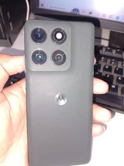 Motorola Edge
