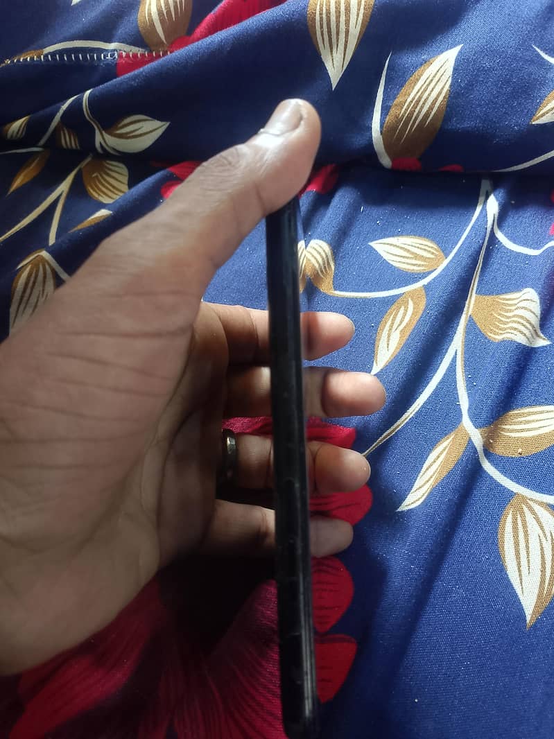 Google Pixel 4a 5