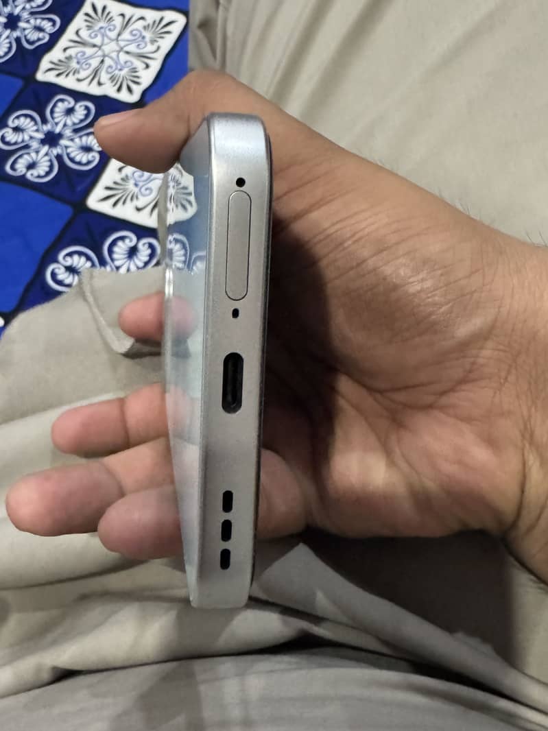 OPPO A6s 5