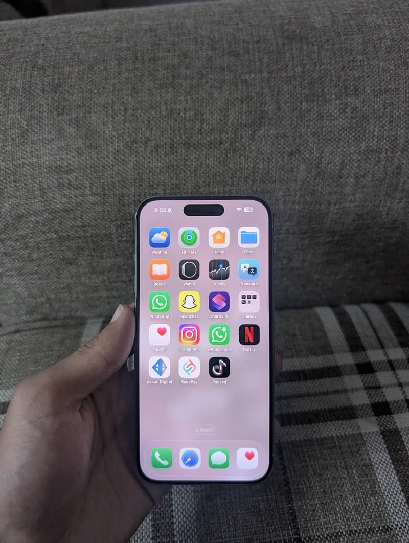 Apple iPhone 15 Pro 2