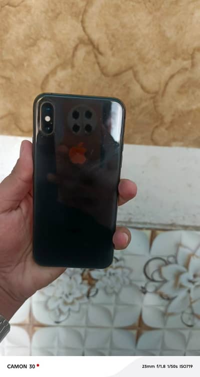 Apple iPhone XS