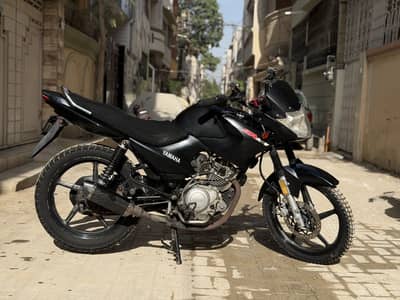 Yamaha YBR 125 — 2019 Model | Black
