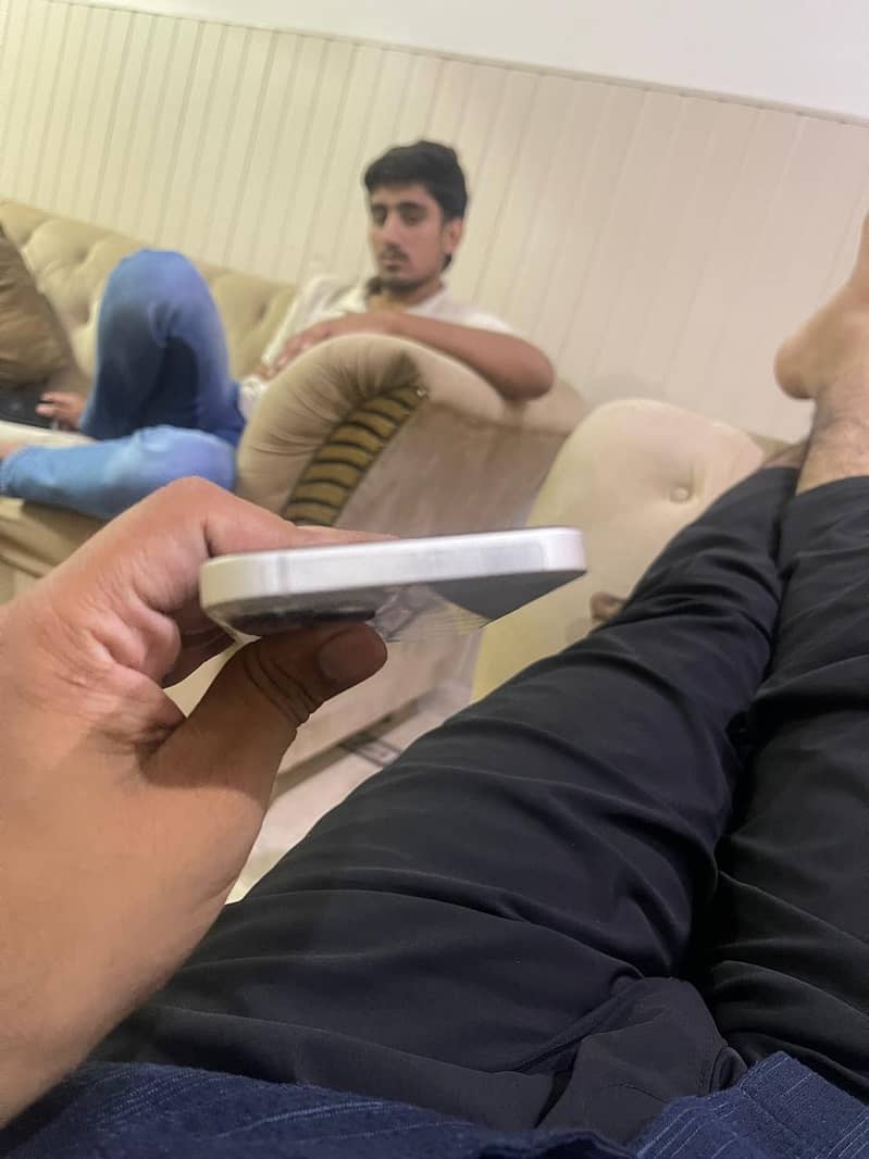 Apple iPhone 13 1