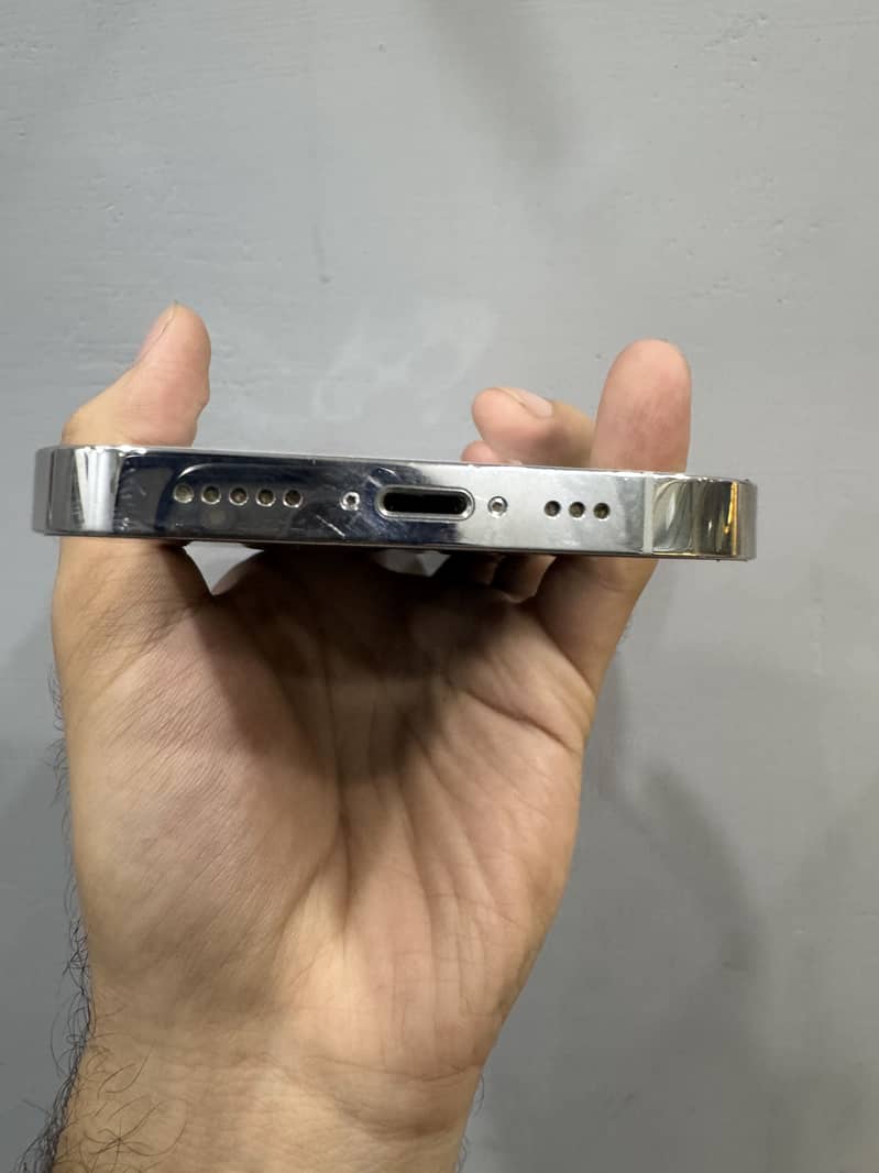 Apple iPhone 14 Pro 5