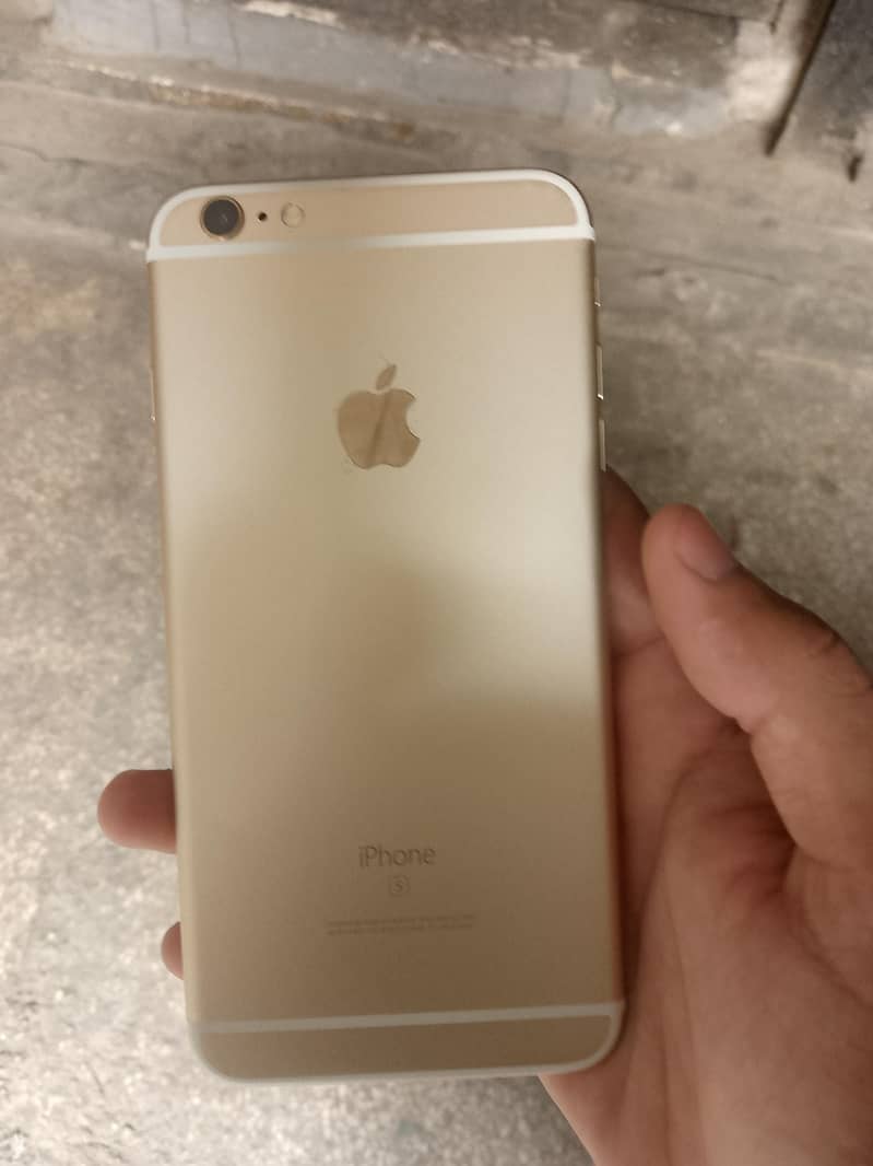Apple iPhone 6S Plus 2