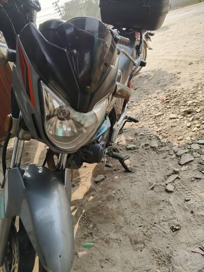 CB 150F