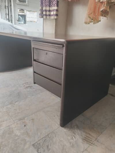 Office table executive table