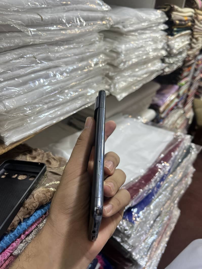 Google Pixel 8 Pro 3