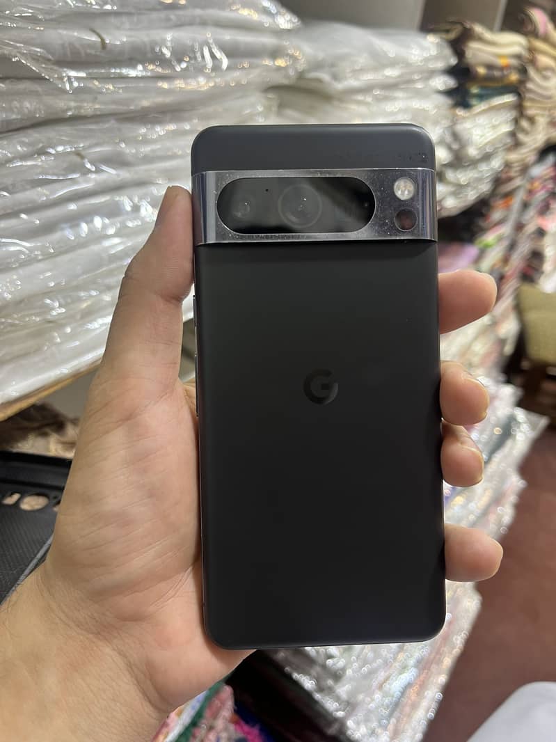 Google Pixel 8 Pro 4