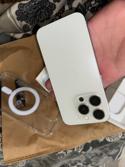 Apple iPhone 15 Pro white titanium 512