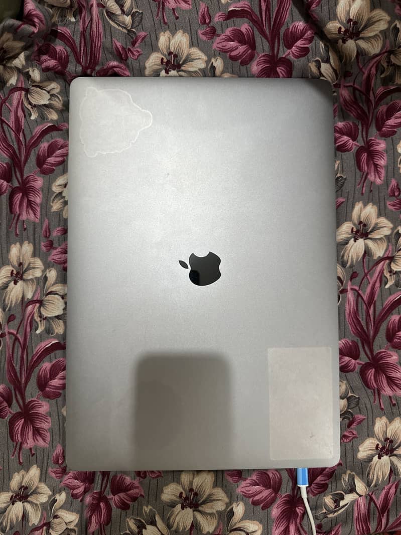 MacBook Pro 2019 2