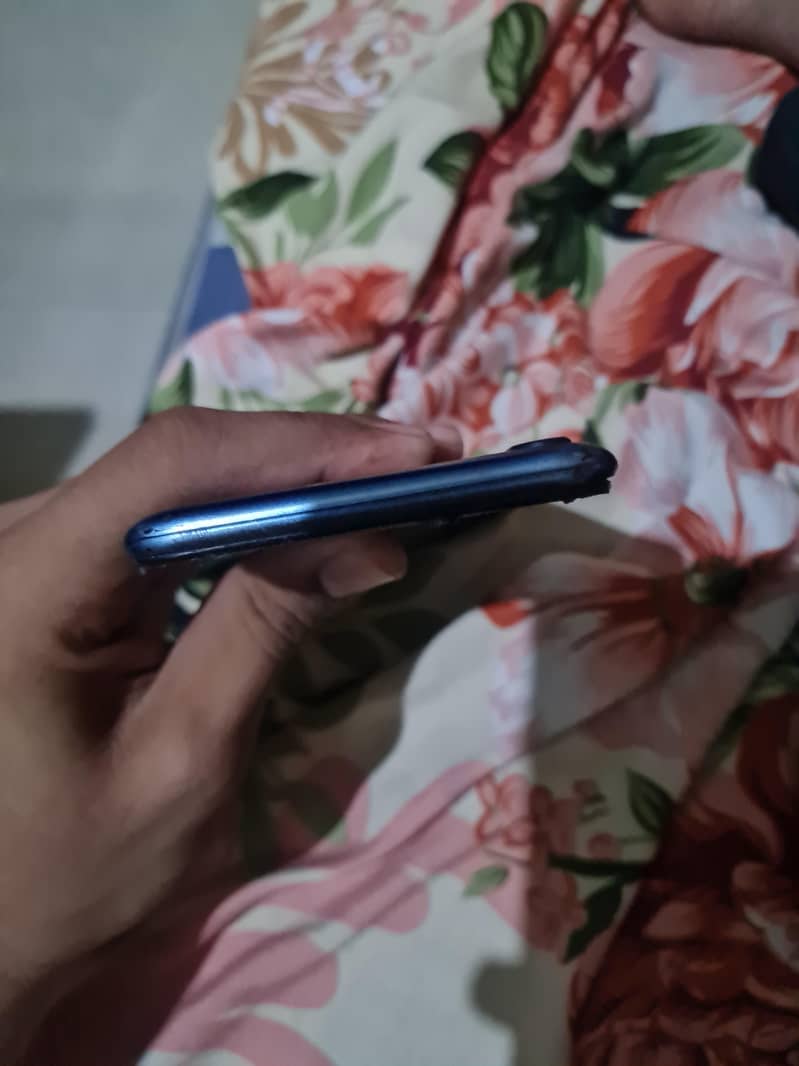 Tecno Spark 4 1