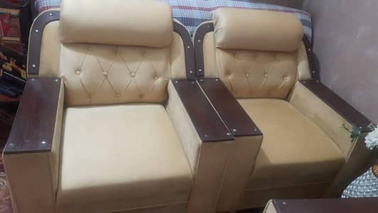 white sofa's set