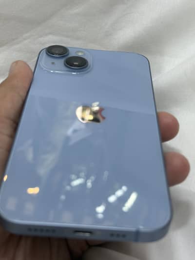Apple iPhone 14