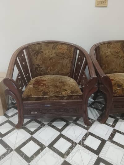 7 seater sofa urgent sale