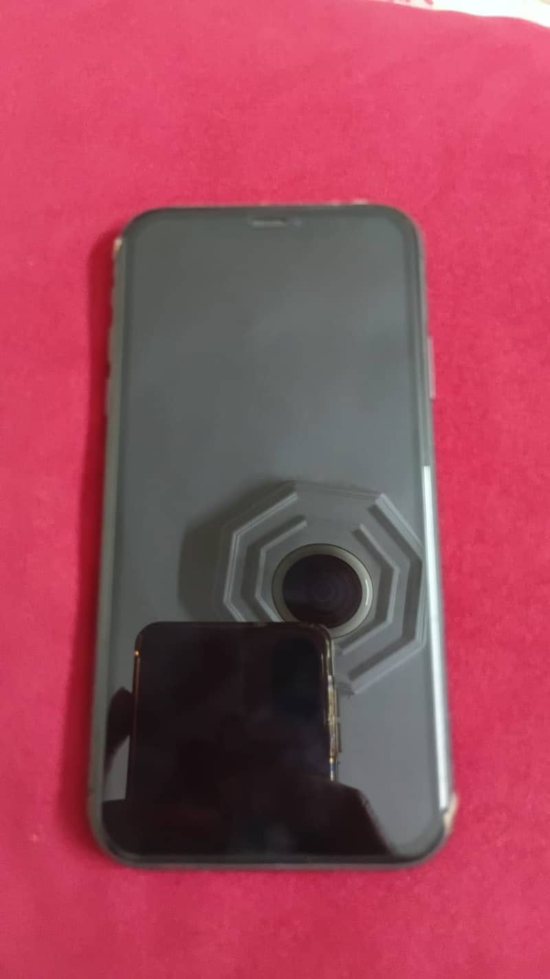 Apple iPhone 11 2