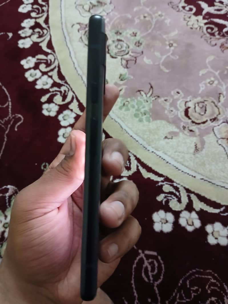 Google Pixel 6a 1