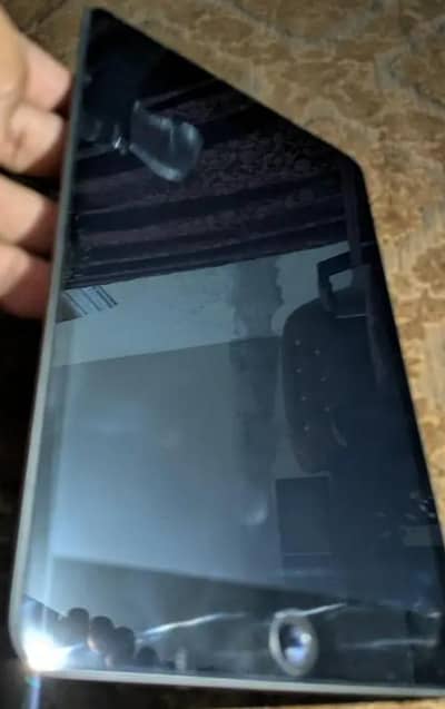am sell ipad mini 5 with box charger