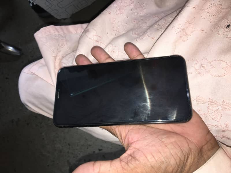 iphone 11 pro max 7