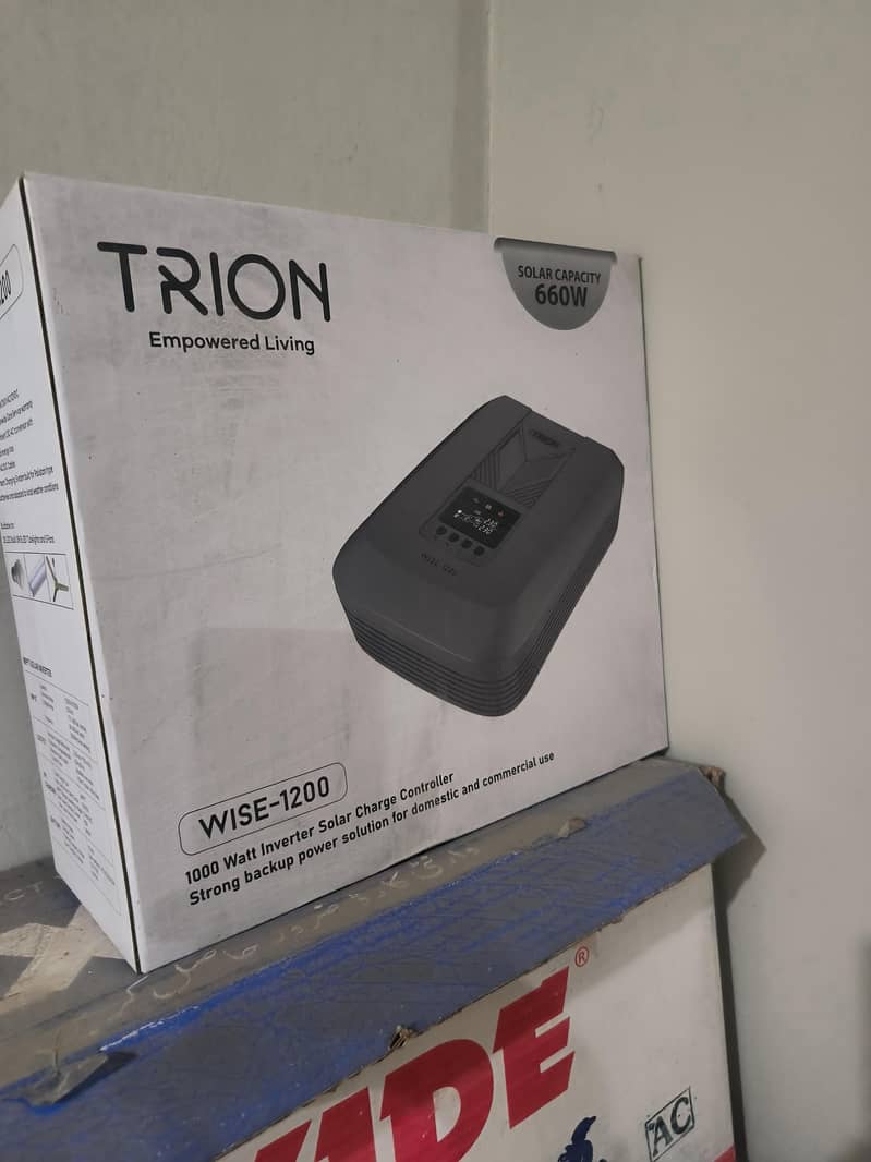 ups + battery 4