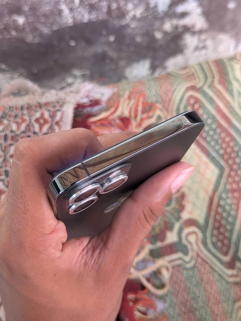 Apple iPhone 12 Pro Max 2