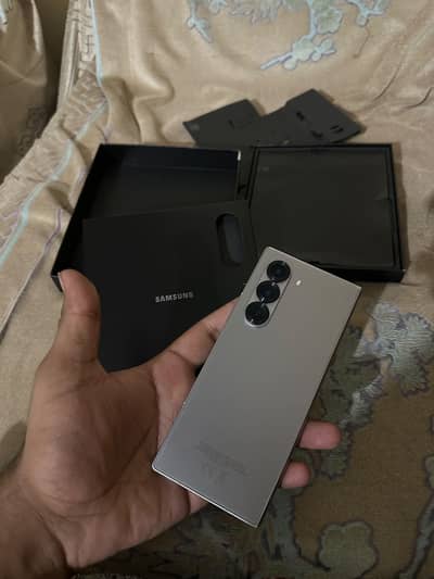 Samsung Mobile Z Fold 6