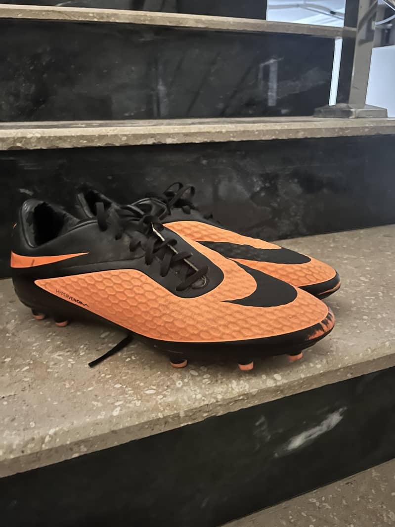 Nike hypervenom 2