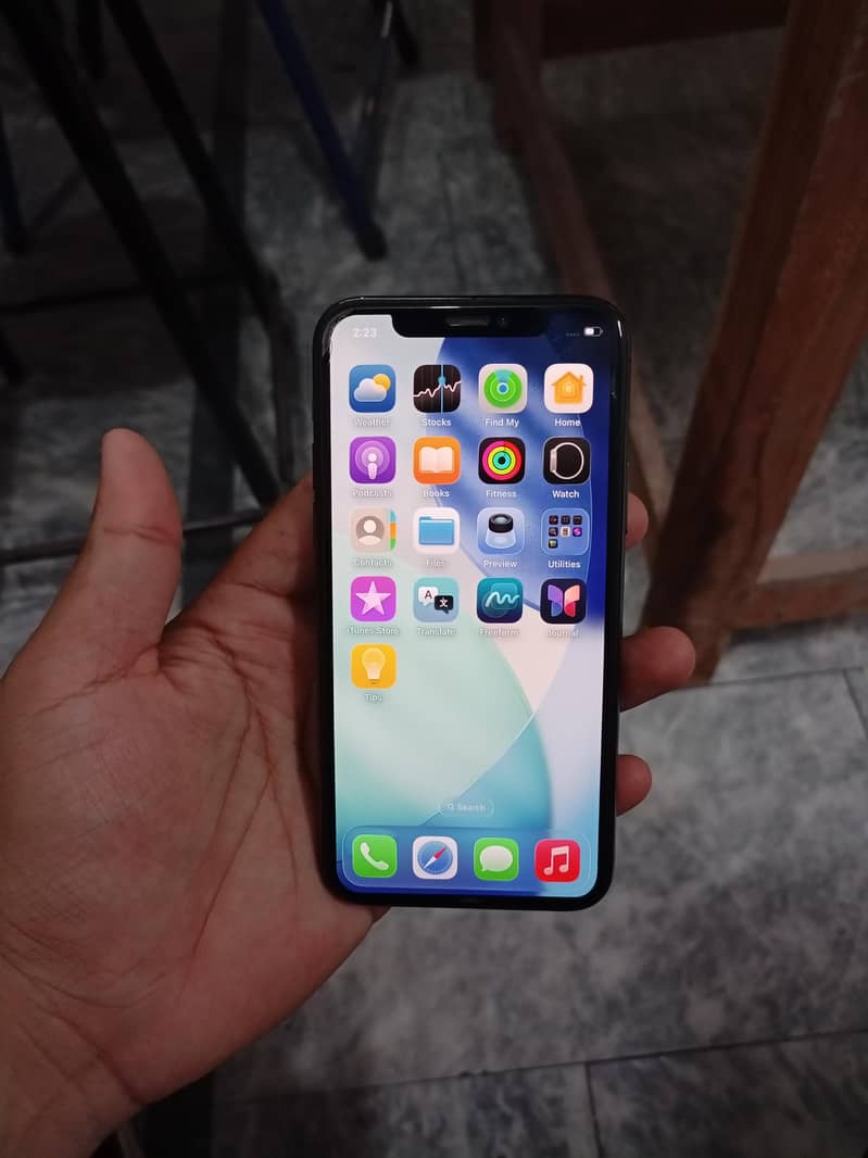 Apple iPhone 11 Pro 7