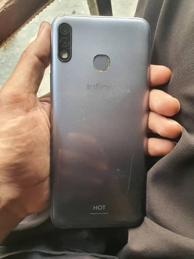 Infinix Hot 8 Lite