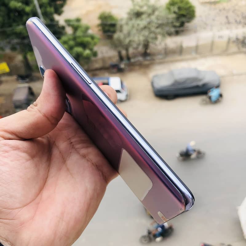 One Plus 9 5G 3