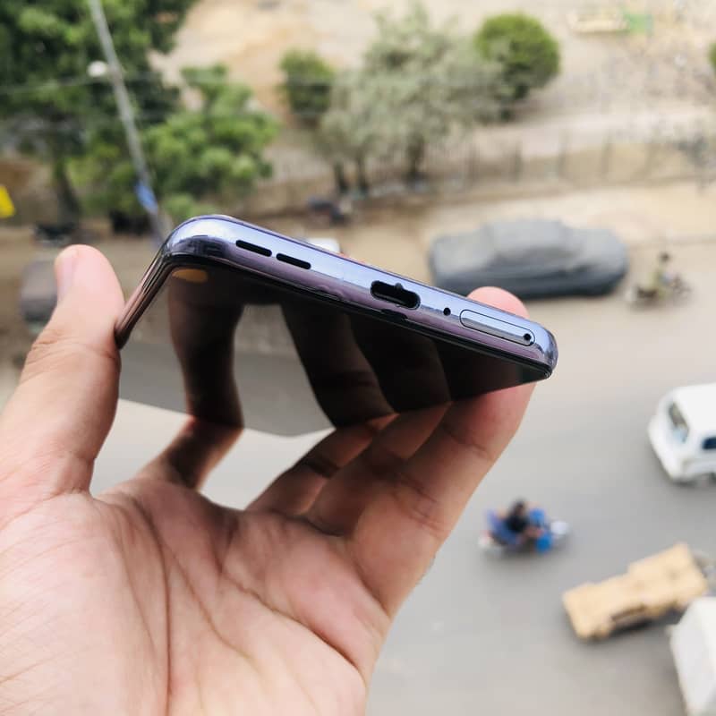 One Plus 9 5G 7