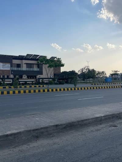 70 Fit 2 Kanal Plot Near Raya