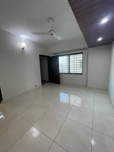 10 Marla 2 Bedroom Lower Portion for Rent in DHA Phase 2 Lahore | Prime Location