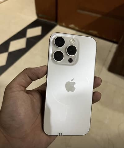 Apple iPhone 15 Pro