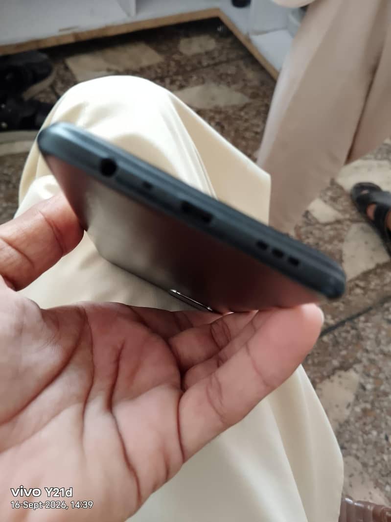 OPPO A16e 4