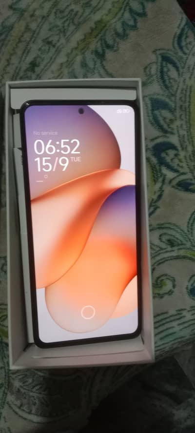 Xiaomi Redmi note 13 256gb with box chrgr