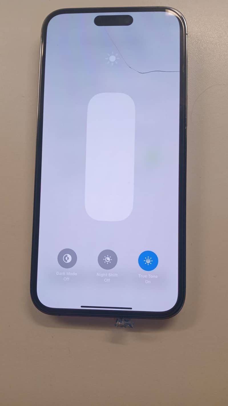 Apple iPhone 14 Pro Max 1