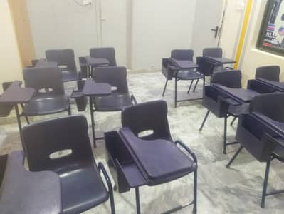 Classroom Chairs – Good Condition