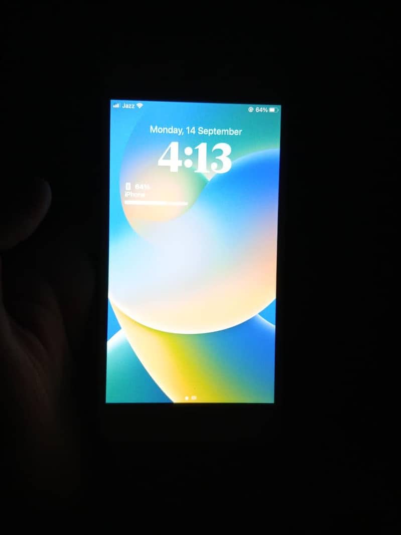 Apple iPhone 8 Plus 0