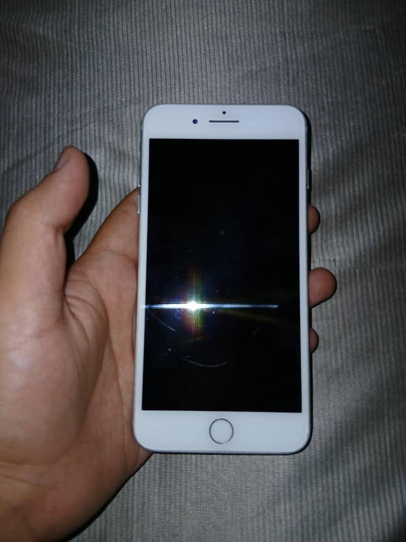 Apple iPhone 8 Plus 7