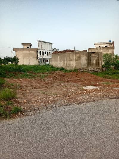 Very Beautiful Location Near Adyala Road