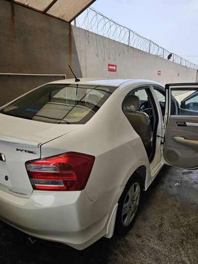 Honda City 1.3 IVTEC 2018 Automatic