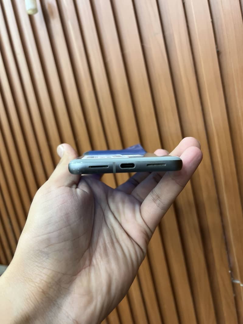 Google Pixel 8 1