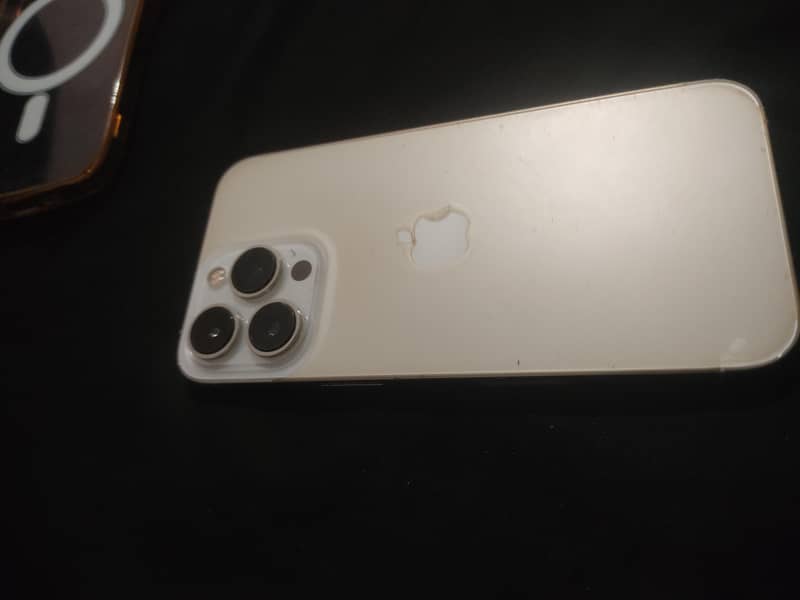 Apple iPhone 13 Pro 7