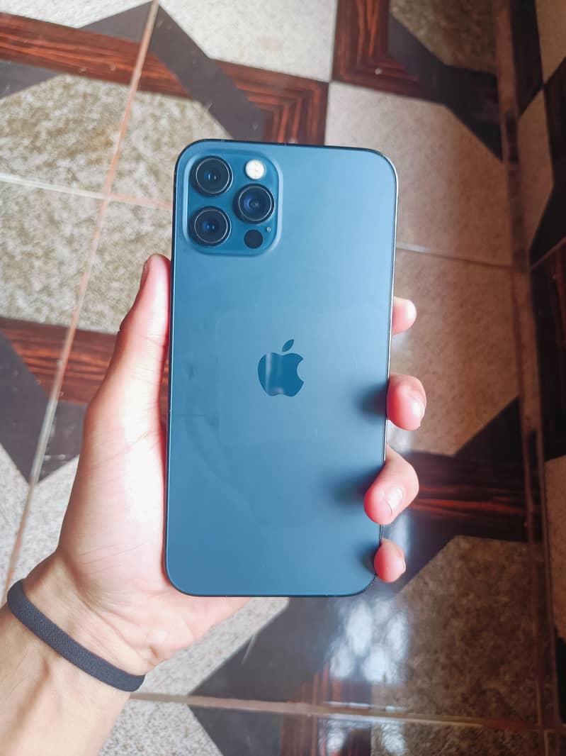 Apple iPhone 12 Pro 0