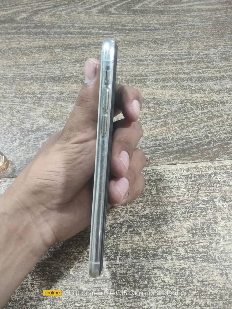 Apple iPhone X 2