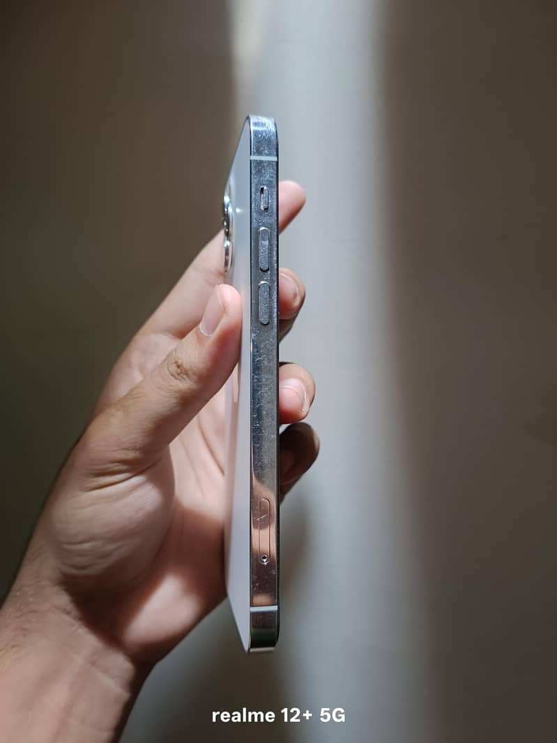 Apple iPhone 12 Pro 2